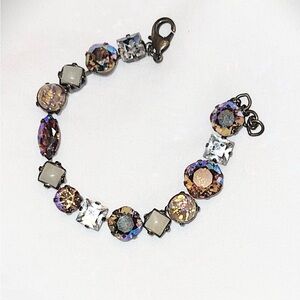 Sorrelli natural and Earthy tone Crystal Bracelet. Casual or dressy